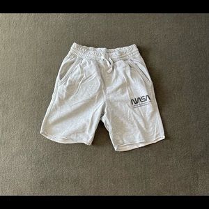 H & M men’s shorts